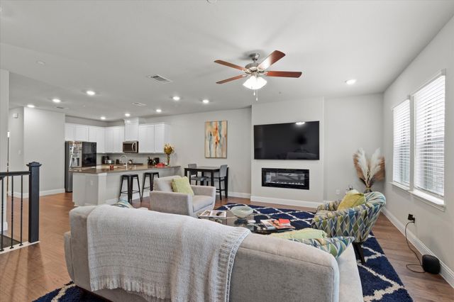 7829 Bayside Drive, Rowlett, TX 75088