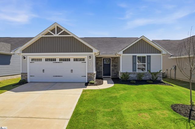 202 Southwell Street, Woodruff, SC 29388