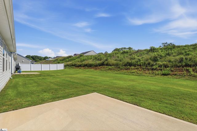 202 Southwell Street, Woodruff, SC 29388