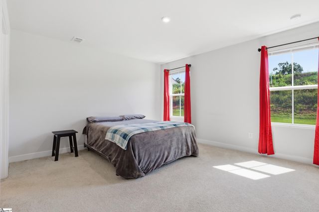 202 Southwell Street, Woodruff, SC 29388
