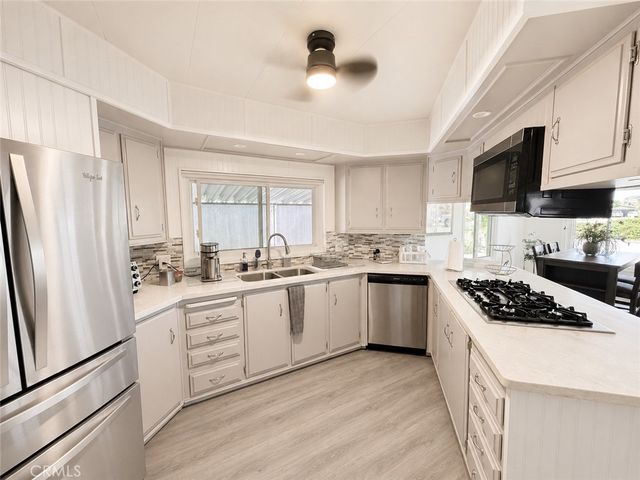 25049 Howard Drive, Hemet, CA 92544