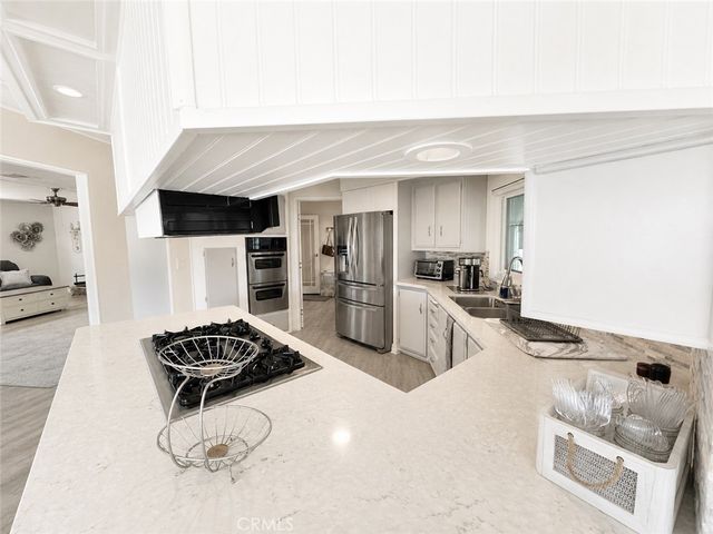 25049 Howard Drive, Hemet, CA 92544