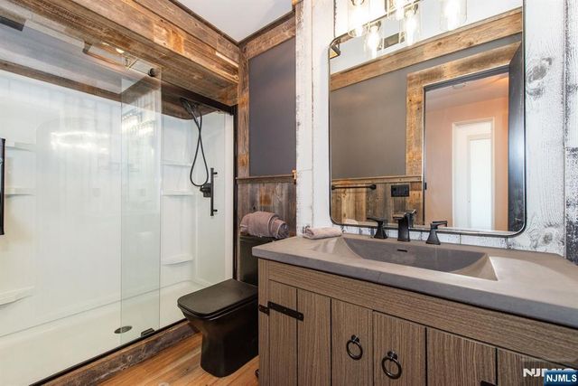 5 Wimbledon Drive 2, Vernon, NJ 07462