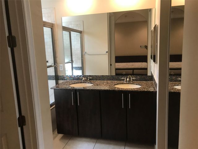 2851 W Prospect Road 106, Fort Lauderdale, FL 33309