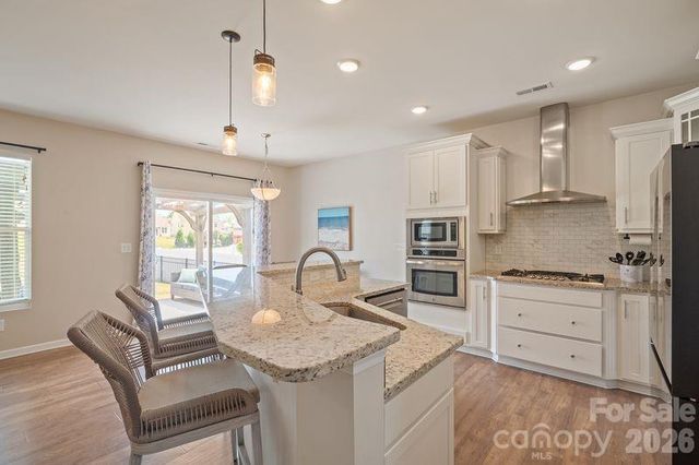 113 Lantern Acres Drive, Mooresville, NC 28115