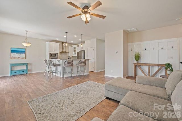 113 Lantern Acres Drive, Mooresville, NC 28115