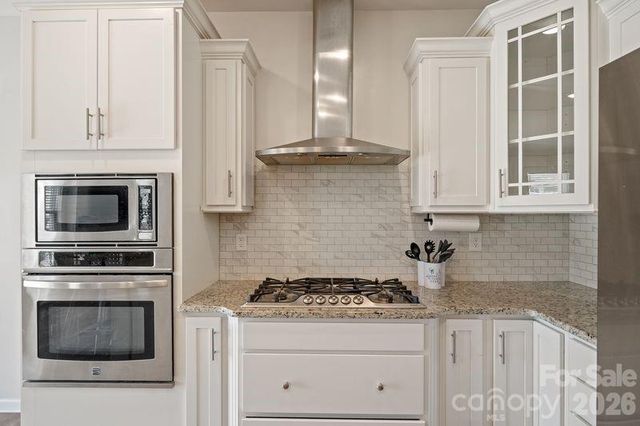 113 Lantern Acres Drive, Mooresville, NC 28115