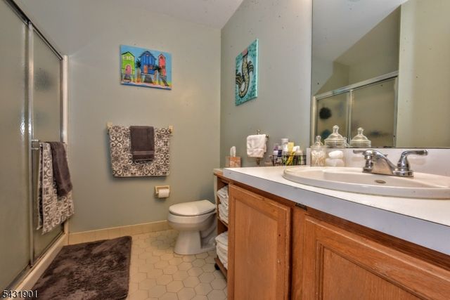 9 Braemar Dr, Rockaway Twp., NJ 07866