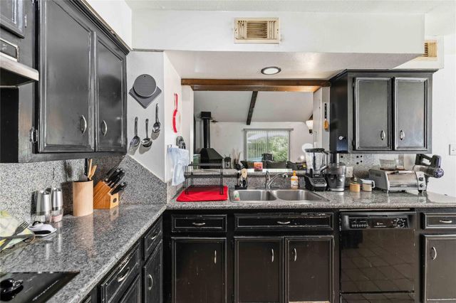 1114 Mustang Trail, Houston, TX 77339