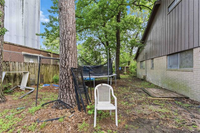 1114 Mustang Trail, Houston, TX 77339