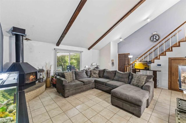 1114 Mustang Trail, Houston, TX 77339