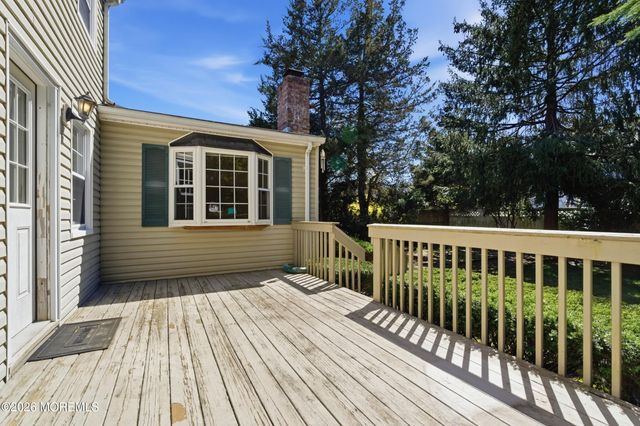 68 Davis Lane, Red Bank, NJ 07701