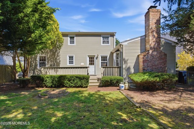 68 Davis Lane, Red Bank, NJ 07701