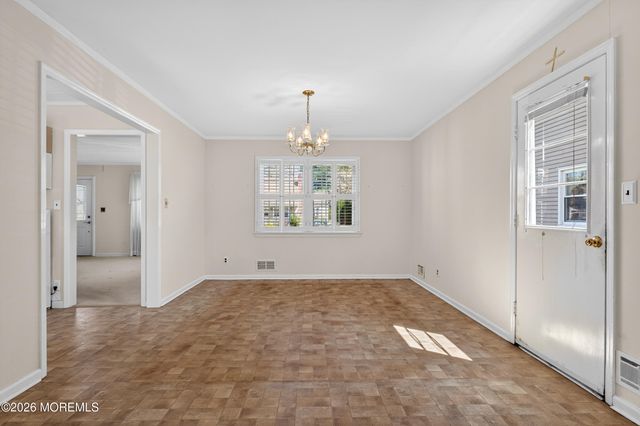 68 Davis Lane, Red Bank, NJ 07701