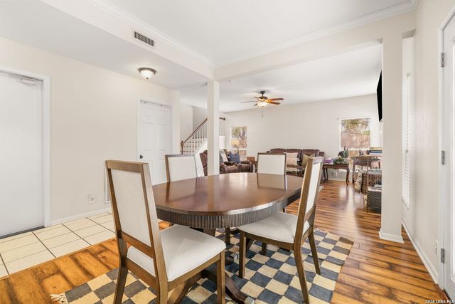 14235 Red Maple Wood, San Antonio, TX 78249