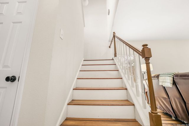 14235 Red Maple Wood, San Antonio, TX 78249