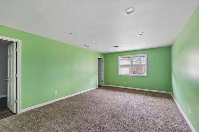 304 Marbeth Ln, Tullahoma, TN 37388