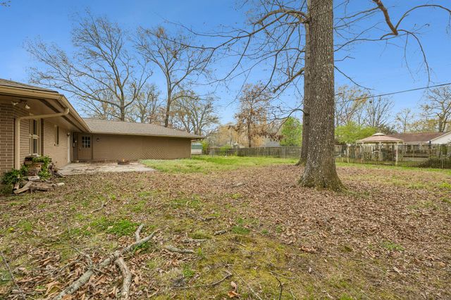 304 Marbeth Ln, Tullahoma, TN 37388
