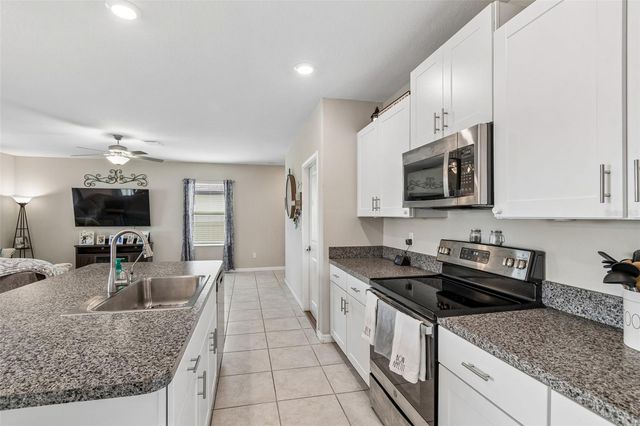 6108 SPRING CRAYFISH AVENUE, New Port Richey, FL 34653