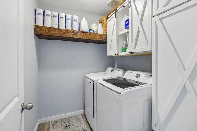 3204 Maple Drive SW, Bondurant, IA 50035