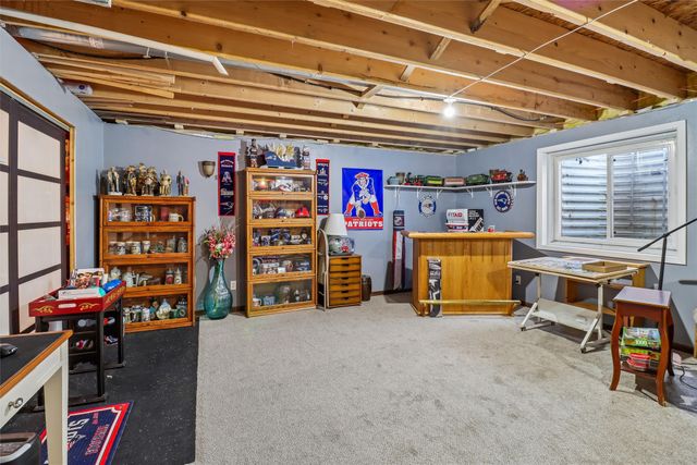 3204 Maple Drive SW, Bondurant, IA 50035