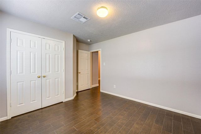 21611 Country Club Green Way, Tomball, TX 77375