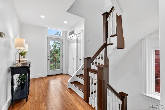 3659 Connecticut Street, St Louis, MO 63116