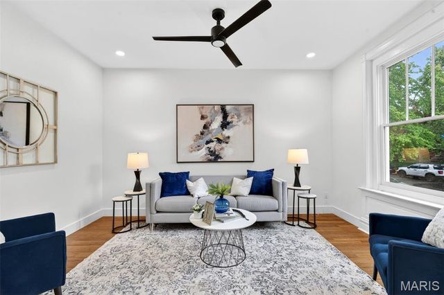 3659 Connecticut Street, St Louis, MO 63116