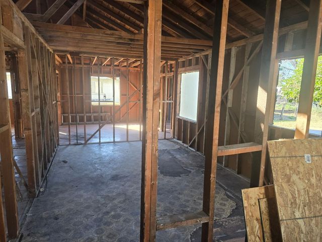 23 E Strother Avenue, Fresno, CA 93706