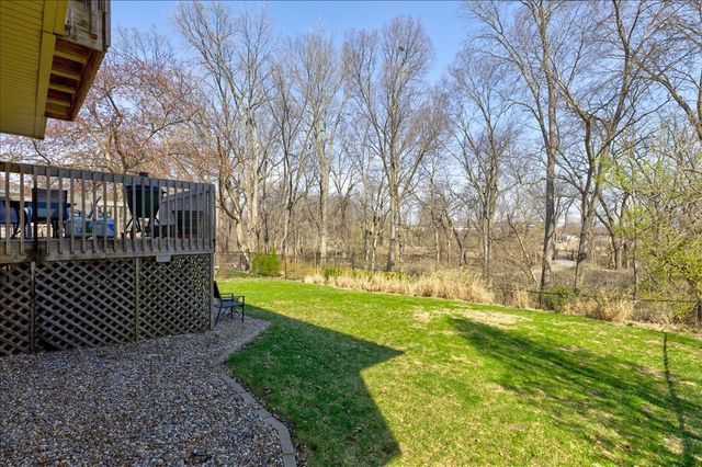 10165 Lincoln Avenue, Clive, IA 50325