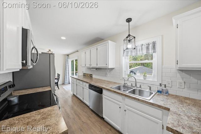 12272 E Mount Morris Road, Richfield Township, MI 48423