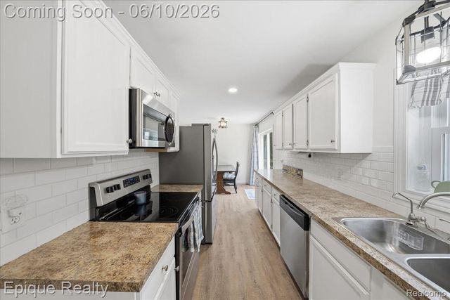 12272 E Mount Morris Road, Richfield Township, MI 48423