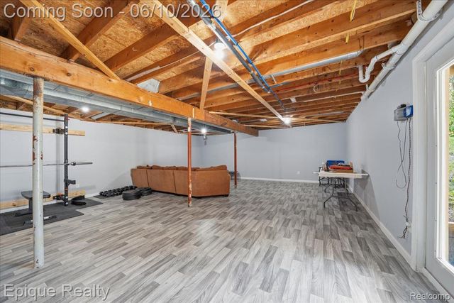 12272 E Mount Morris Road, Richfield Township, MI 48423