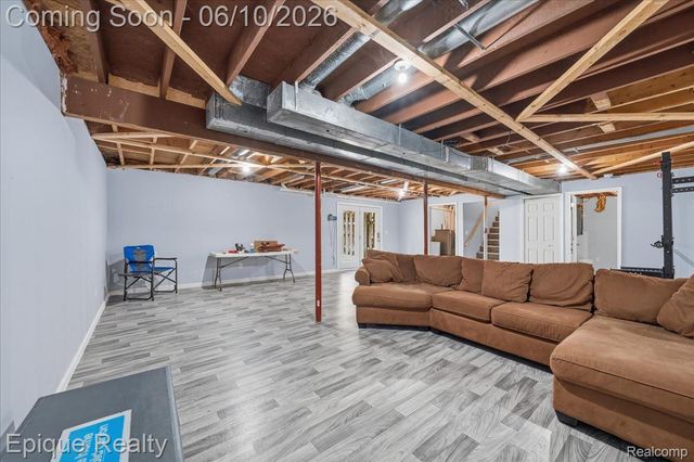 12272 E Mount Morris Road, Richfield Township, MI 48423