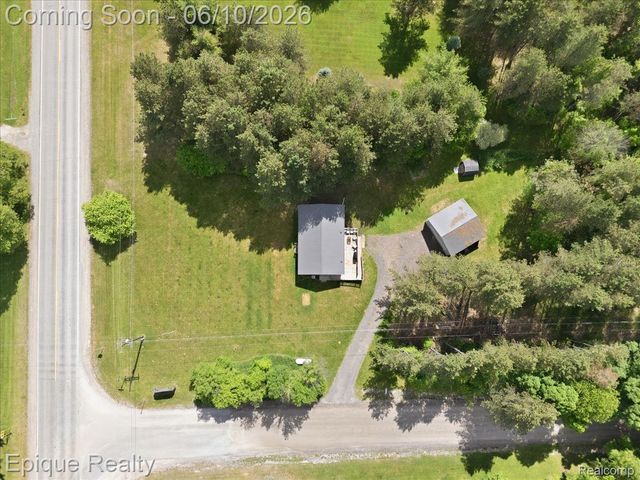 12272 E Mount Morris Road, Richfield Township, MI 48423