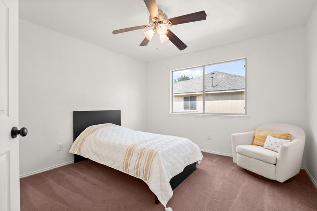 1812 Sylvia LN, Round Rock, TX 78681