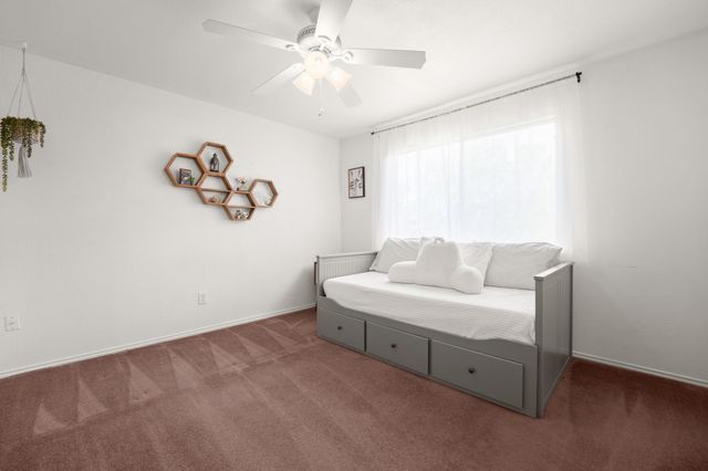 1812 Sylvia LN, Round Rock, TX 78681