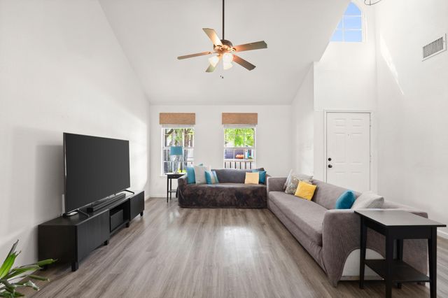 1812 Sylvia LN, Round Rock, TX 78681