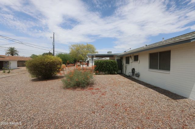 10559 W SUN CITY Boulevard, Sun City, AZ 85351