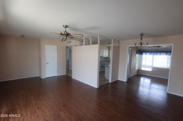 10559 W SUN CITY Boulevard, Sun City, AZ 85351