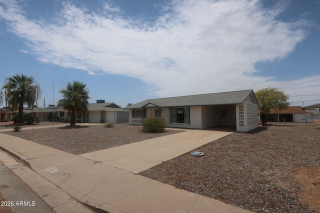 10559 W SUN CITY Boulevard, Sun City, AZ 85351