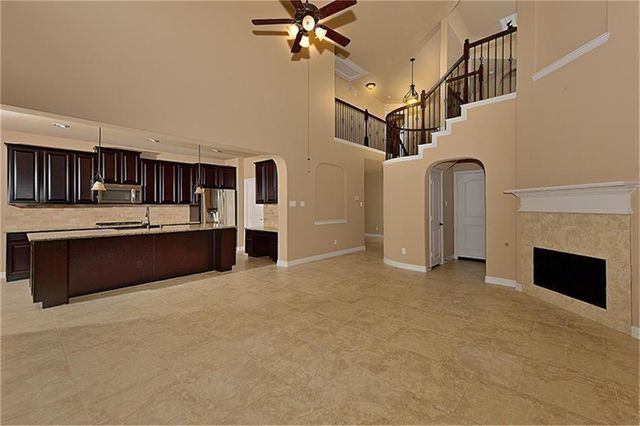126 Hearthshire Circle, The Woodlands, TX 77354