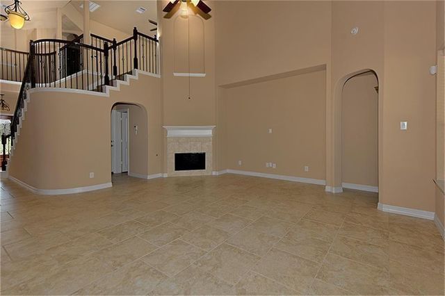 126 Hearthshire Circle, The Woodlands, TX 77354