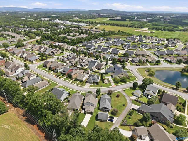 6453 Lincoln Park Place, Huntsville, AL 35806