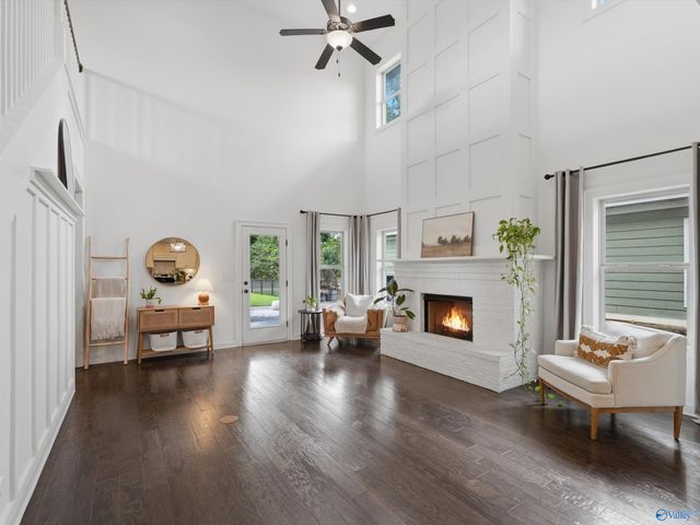6453 Lincoln Park Place, Huntsville, AL 35806