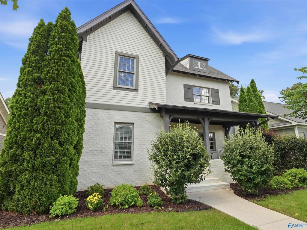 6453 Lincoln Park Place, Huntsville, AL 35806