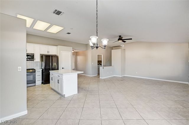 2052 Poppywood Avenue, Henderson, NV 89012