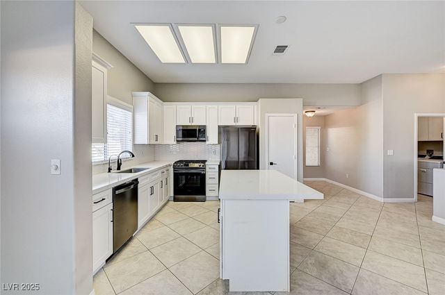 2052 Poppywood Avenue, Henderson, NV 89012