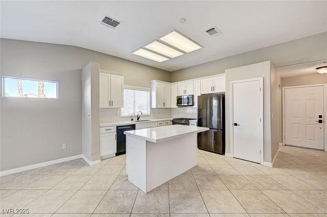 2052 Poppywood Avenue, Henderson, NV 89012