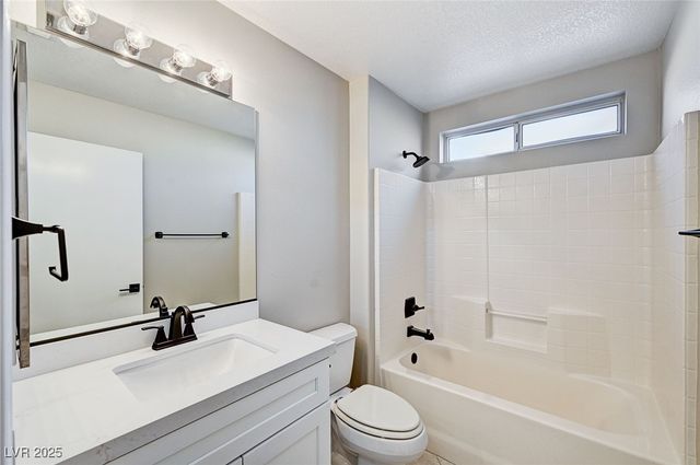 2052 Poppywood Avenue, Henderson, NV 89012